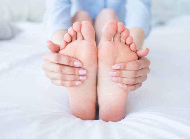 how to keep feet healthy